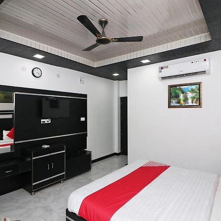 Capital O 4747 Imperial Hotel Katra Katra  Luaran gambar