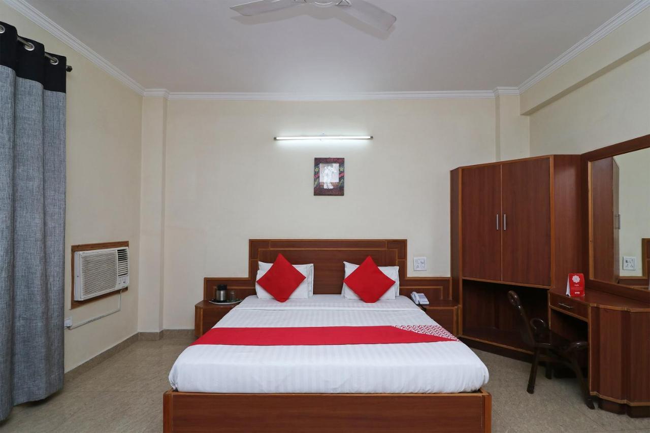 Capital O 4747 Imperial Hotel Katra Katra  Luaran gambar