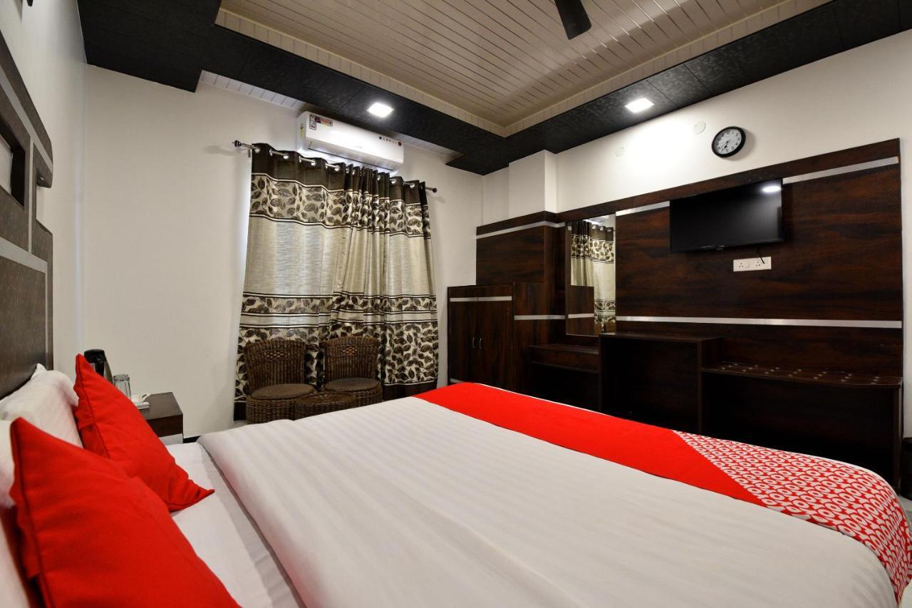 Capital O 4747 Imperial Hotel Katra Katra  Luaran gambar