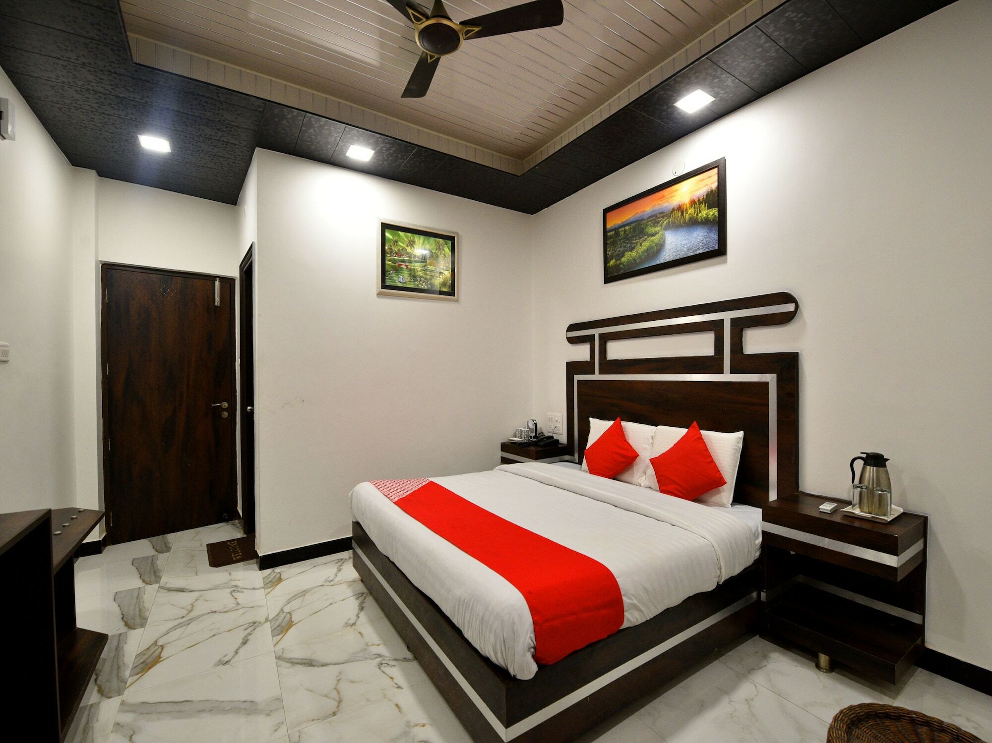Capital O 4747 Imperial Hotel Katra Katra  Luaran gambar